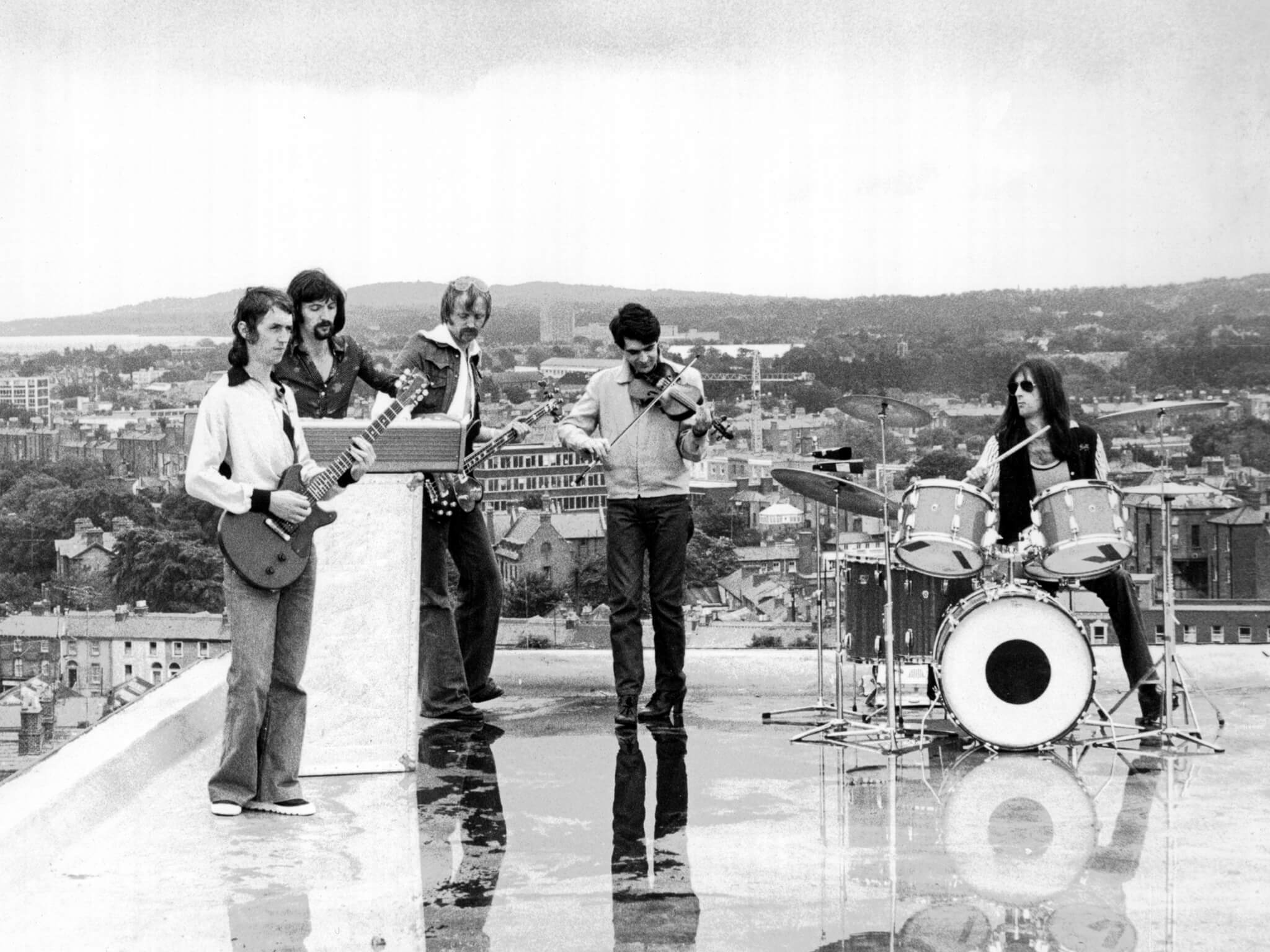12-Horslips